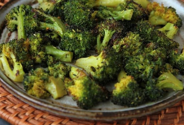 healthy broccoli