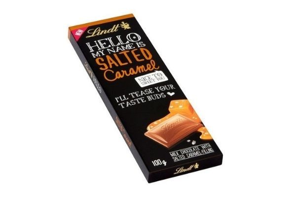 LINDT HELLO BAR SALTED CARAMEL 100g