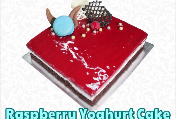 Rasberry yogurt cake